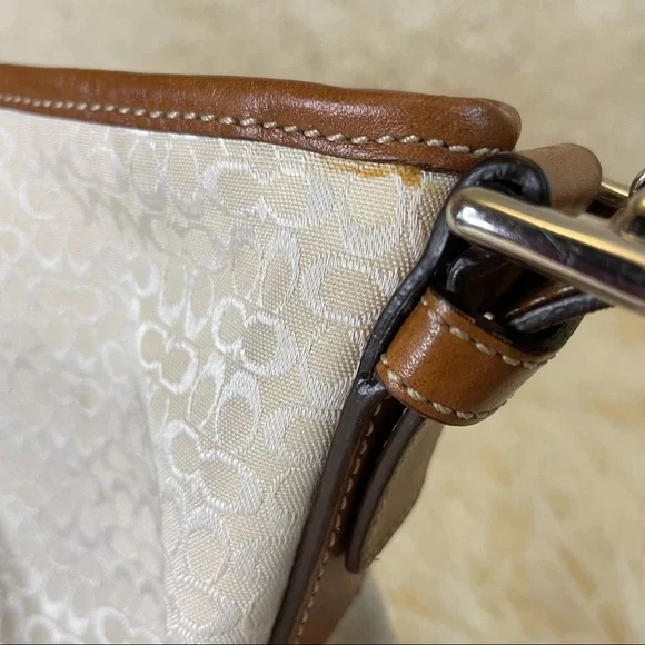 Coach Handbag Shoulder Signature Mini Duffle Ivory leather Brown purse. - Picture 15 of 17